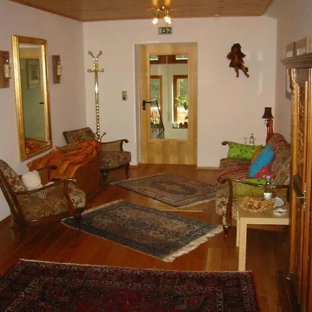 Landgasthaus Am Frauenstein Гостевой дом Hinterweidenthal